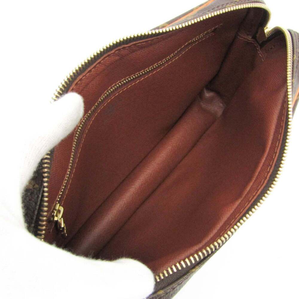 LOUIS VUITTON Brown Monogram Clutch Bag - Picture 3 of 11